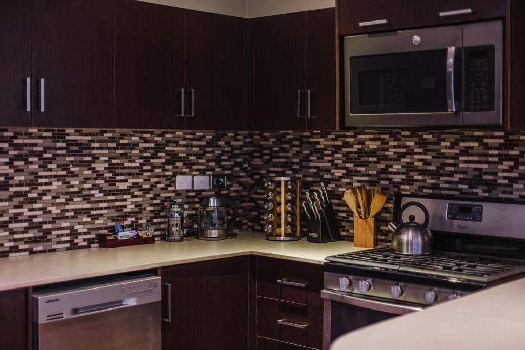 Platinum Cawa Apartments ナンディ エクステリア 写真