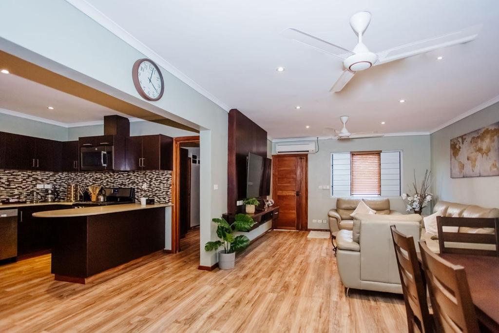 Platinum Cawa Apartments ナンディ エクステリア 写真